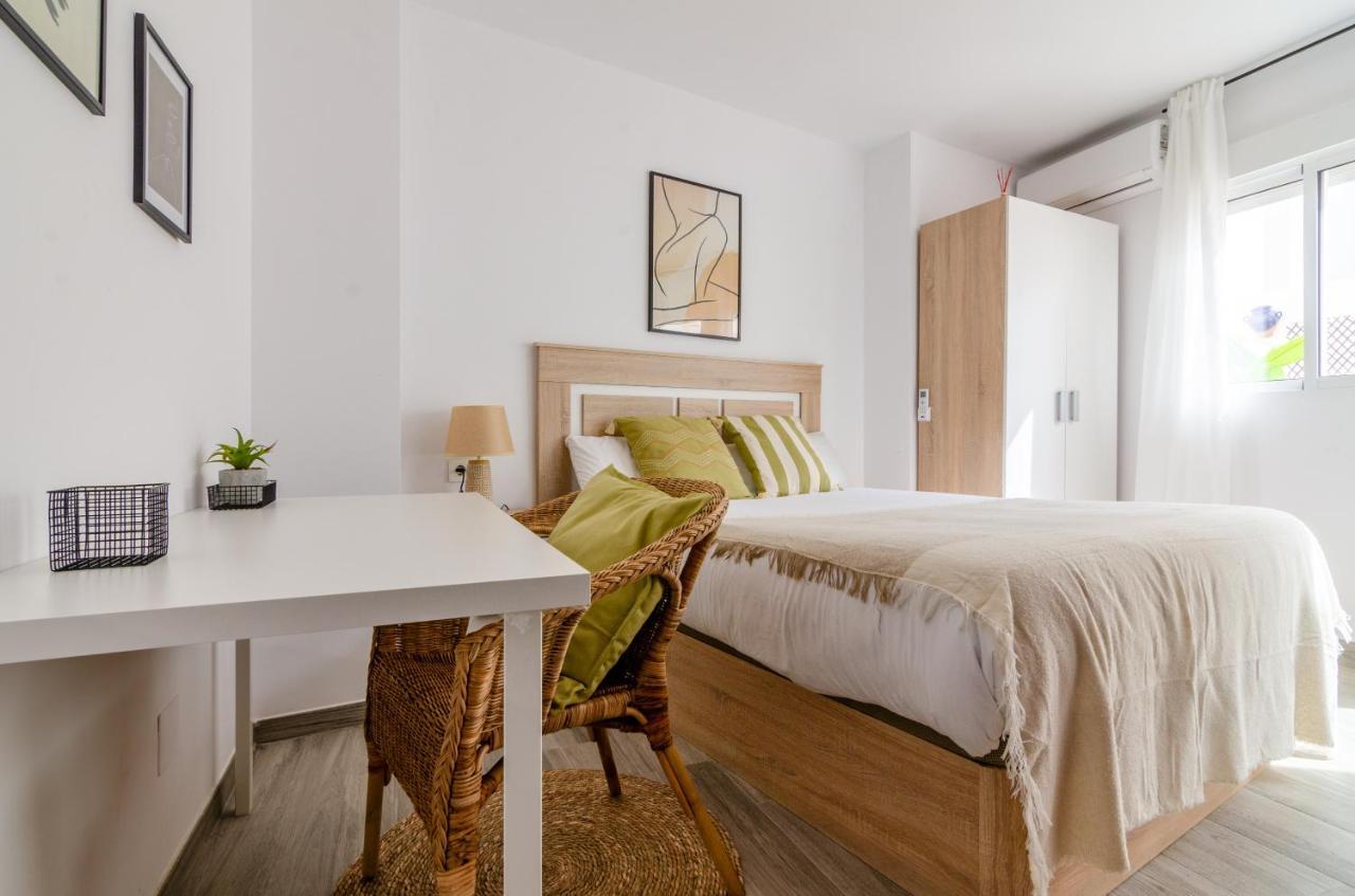 Wintowinrentals Your Home Steps From The Center Málaga Dış mekan fotoğraf