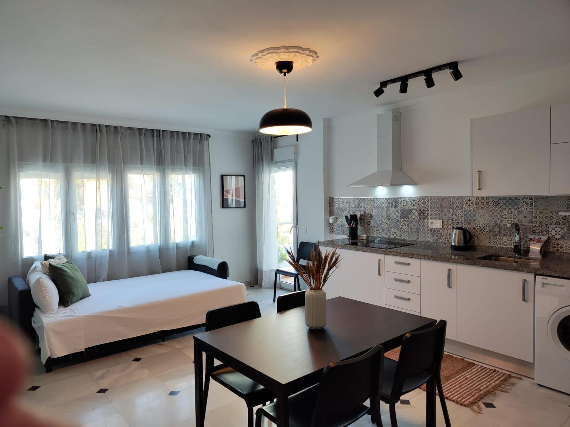 Wintowinrentals Your Home Steps From The Center Málaga Dış mekan fotoğraf
